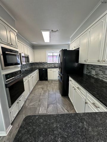 4513 MARTINIQUE STREET, Wichita Falls, TX 76308