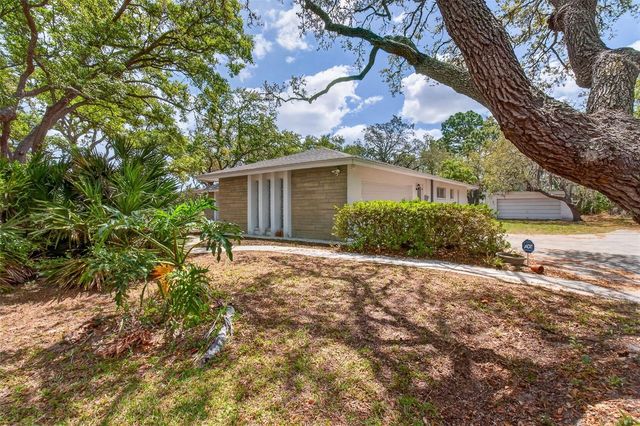 13222 98TH AVENUE, Seminole, FL 33776