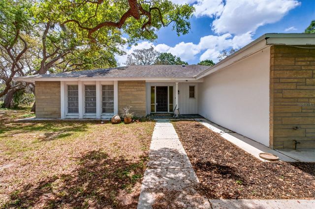 13222 98TH AVENUE, Seminole, FL 33776