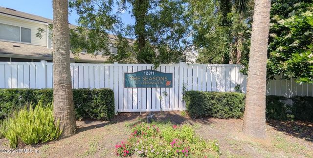 12311 KENSINGTON LAKES Drive 2102, Jacksonville, FL 32246
