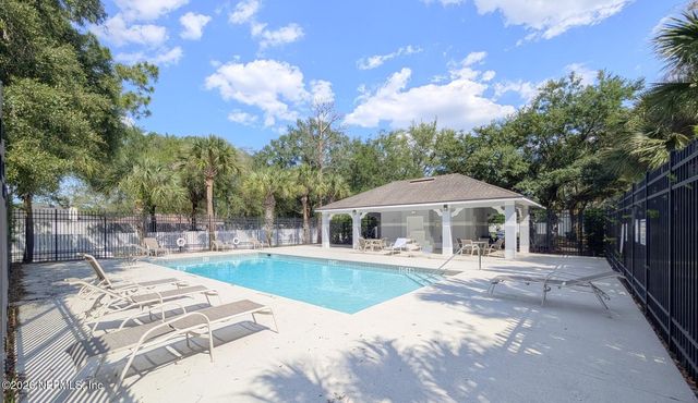 12311 KENSINGTON LAKES Drive 2102, Jacksonville, FL 32246