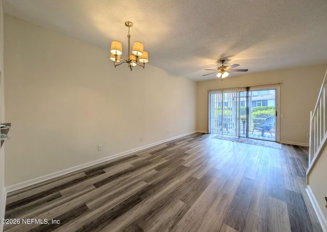 12311 KENSINGTON LAKES Drive 2102, Jacksonville, FL 32246