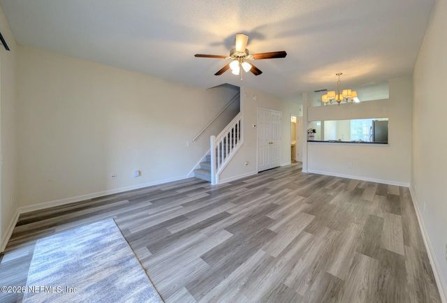 12311 KENSINGTON LAKES Drive 2102, Jacksonville, FL 32246
