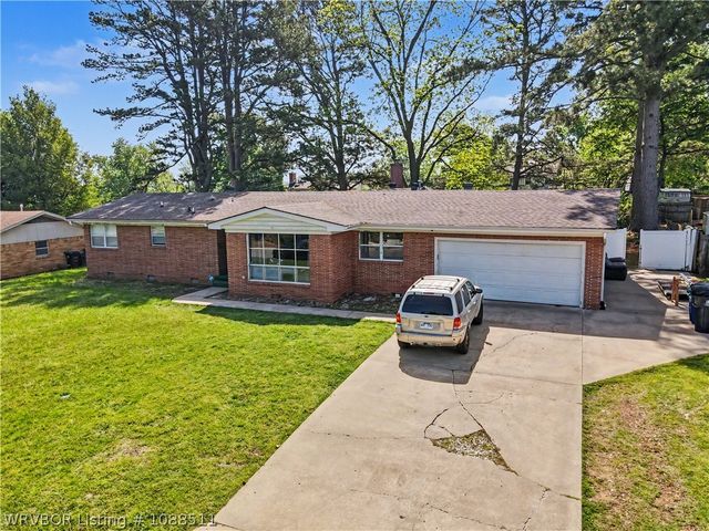 5820 Chippewa, Fort Smith, AR 72904