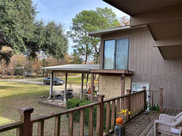 105 Still Harbor Circle, Tool, TX 75143