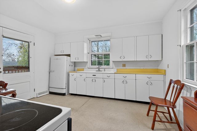 505 W 2nd Street, Paris, KY 40361