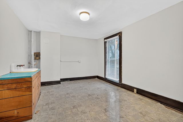 505 W 2nd Street, Paris, KY 40361