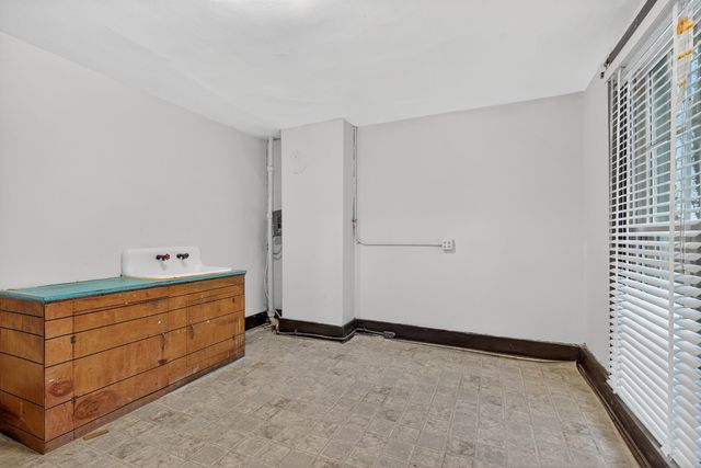 505 W 2nd Street, Paris, KY 40361