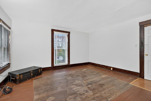 505 W 2nd Street, Paris, KY 40361