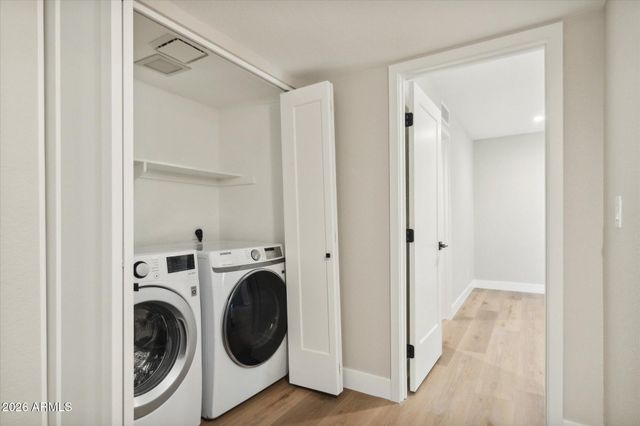 8882 N 82ND Lane, Scottsdale, AZ 85258