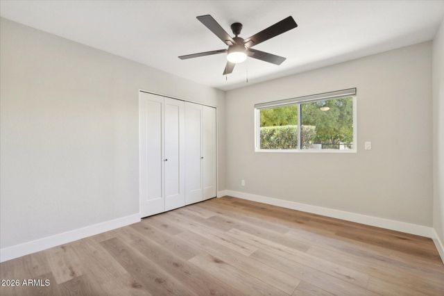 8882 N 82ND Lane, Scottsdale, AZ 85258