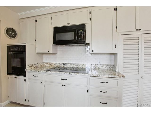 6266 S Valleyview St, Littleton, CO 80120