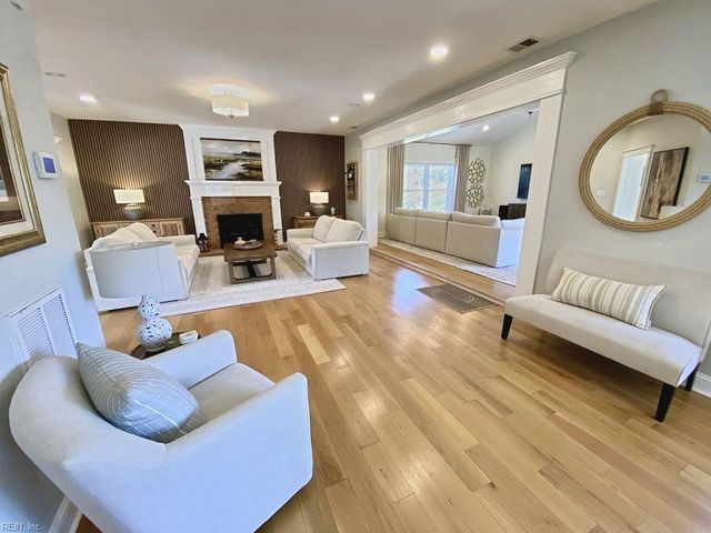 2384 Upper Greens PL, Virginia Beach, VA 23456