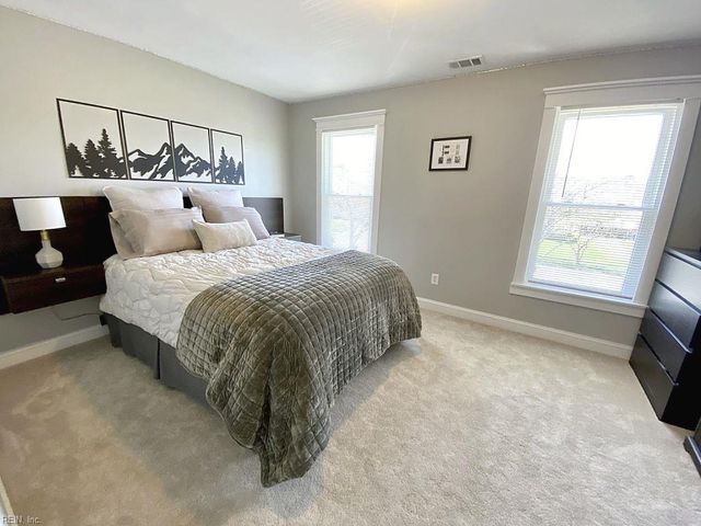 2384 Upper Greens PL, Virginia Beach, VA 23456