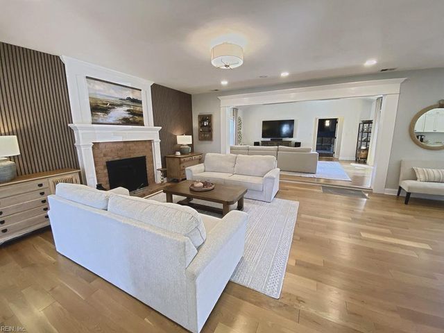 2384 Upper Greens PL, Virginia Beach, VA 23456