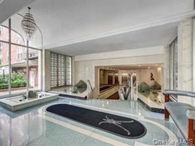 54-44 Little Neck Parkway 5U, Little Neck, NY 11362