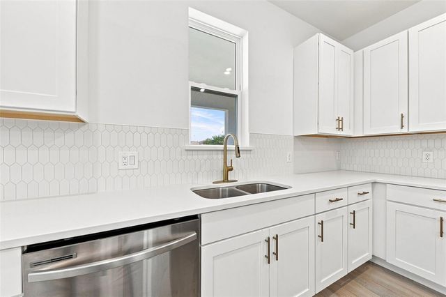 2251 DERWENT DRIVE, Davenport, FL 33896