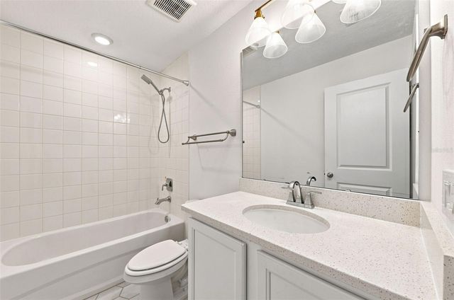 2251 DERWENT DRIVE, Davenport, FL 33896