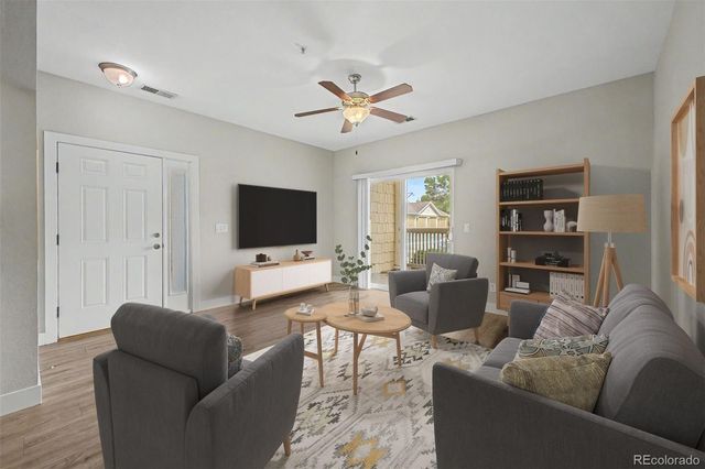 4865 Hahns Peak Drive 104, Loveland, CO 80538