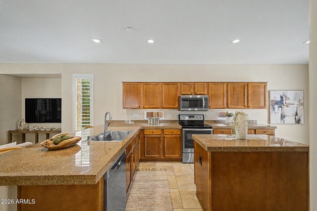 12376 W ROSEWOOD Lane, Peoria, AZ 85383