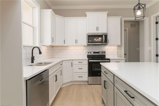 3639 Beasley School Road, Sandy Ridge, NC 27406