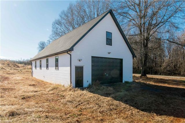 3639 Beasley School Road, Sandy Ridge, NC 27406