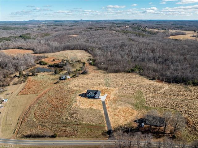 3639 Beasley School Road, Sandy Ridge, NC 27406