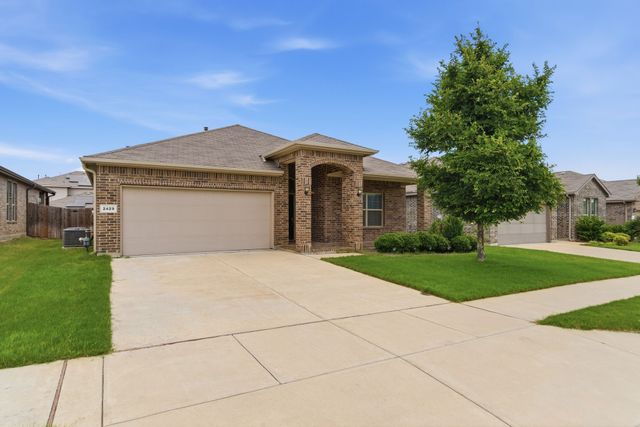 2429 Indian Head Drive, Fort Worth, TX 76177
