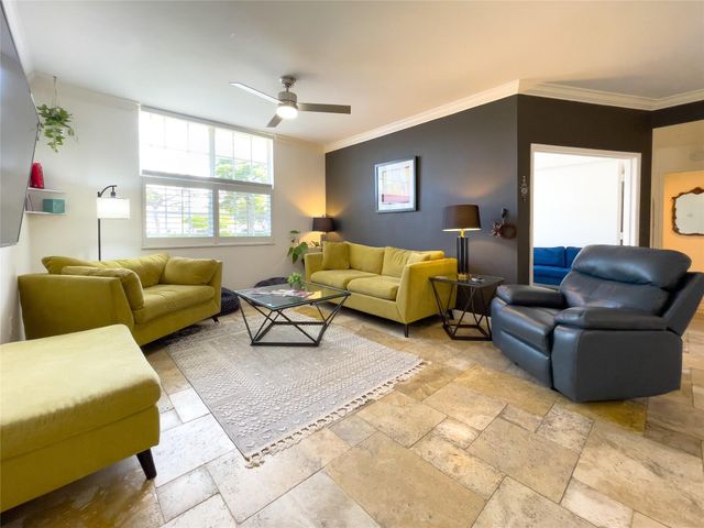 1900 Van Buren Street 118B, Hollywood, FL 33020