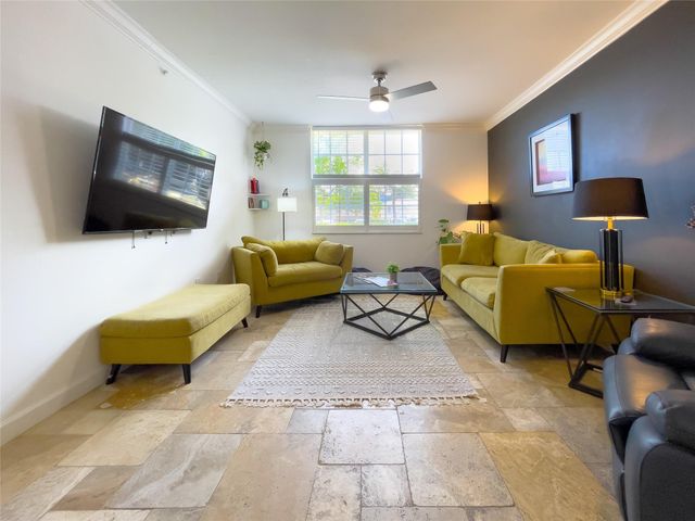 1900 Van Buren Street 118B, Hollywood, FL 33020