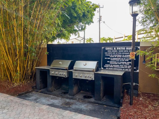 1900 Van Buren Street 118B, Hollywood, FL 33020