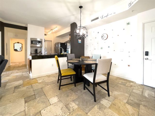 1900 Van Buren Street 118B, Hollywood, FL 33020