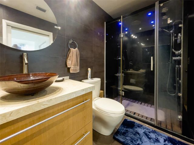 1900 Van Buren Street 118B, Hollywood, FL 33020