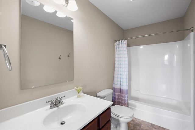 13628 Golden Grove Avenue, Dyer, IN 46311