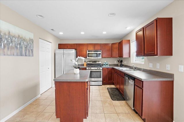 13628 Golden Grove Avenue, Dyer, IN 46311