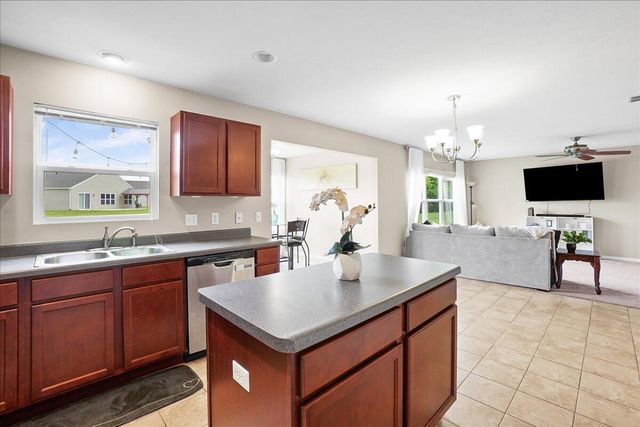 13628 Golden Grove Avenue, Dyer, IN 46311