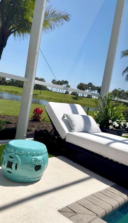 Image 25 of property listing at 405 WELLINGTON COURT, Venice, FL 34292