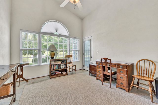 4904 Renee LN, Roanoke, VA 24018
