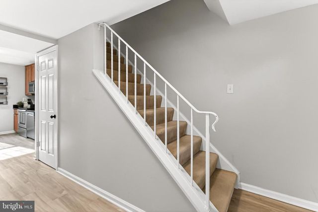 8495 KITCHENER DR, Springfield, VA 22153