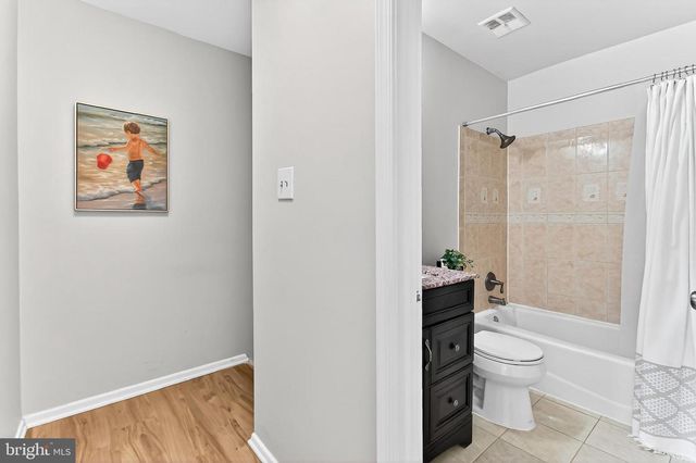 8495 KITCHENER DR, Springfield, VA 22153