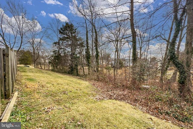 8495 KITCHENER DR, Springfield, VA 22153