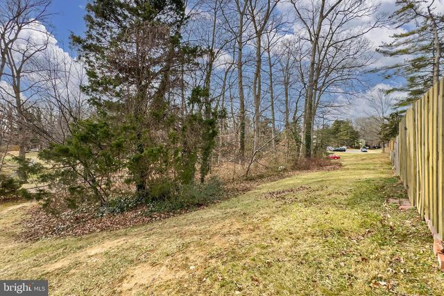 8495 KITCHENER DR, Springfield, VA 22153