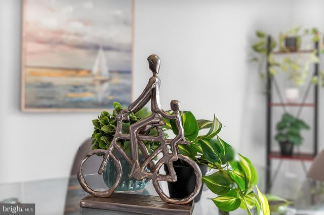 8495 KITCHENER DR, Springfield, VA 22153