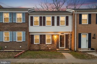 8495 KITCHENER DR, Springfield, VA 22153