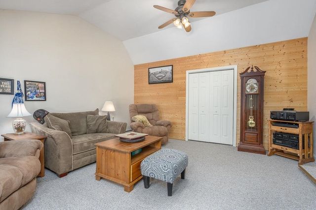 39 Captain Lovewell Lane, Ossipee, NH 03814