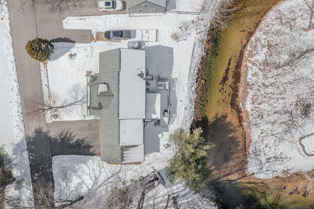 39 Captain Lovewell Lane, Ossipee, NH 03814