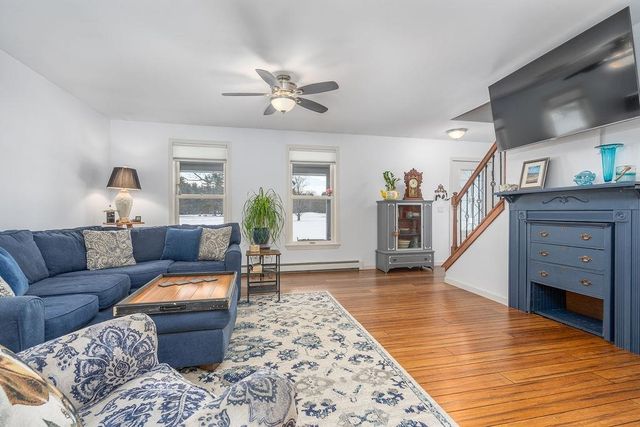 39 Captain Lovewell Lane, Ossipee, NH 03814