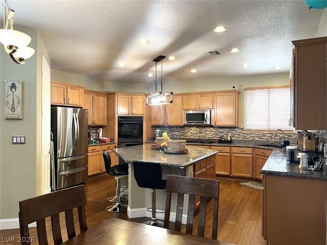 7729 Villa Gabriela Avenue, Las Vegas, NV 89131