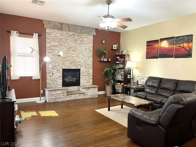 7729 Villa Gabriela Avenue, Las Vegas, NV 89131