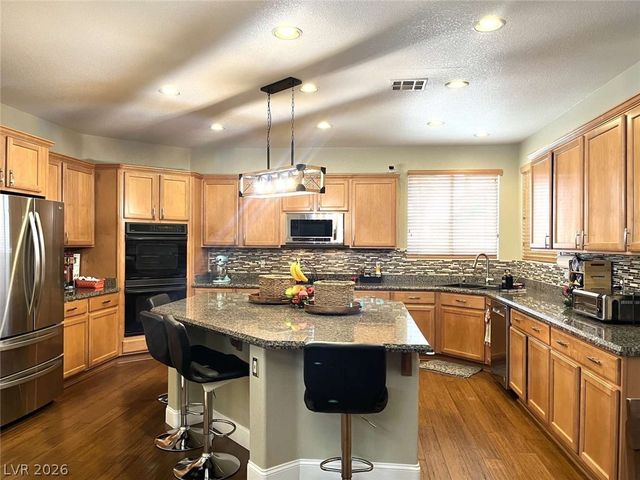 7729 Villa Gabriela Avenue, Las Vegas, NV 89131